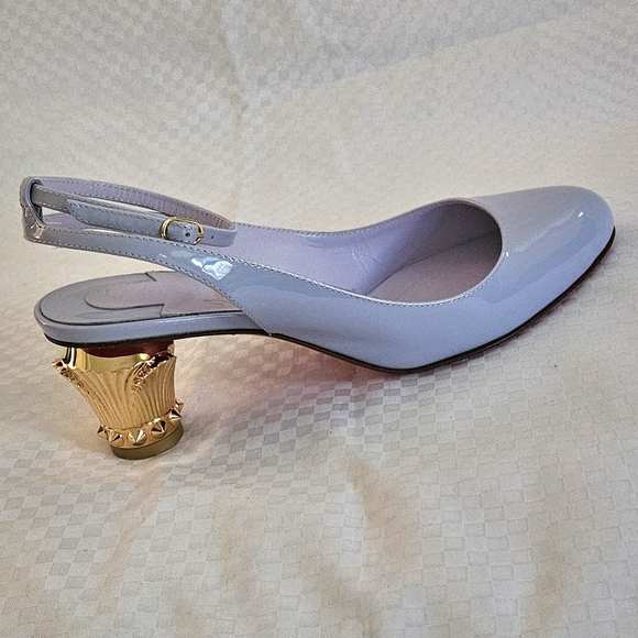 Women's Christian Louboutin Light Grey Patent Leather Luxury Heels Size 6 US - Picture 6 of 16